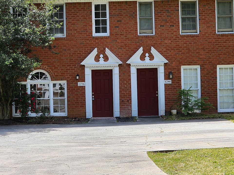1st image of 1296 Sweet Pine Dr #1
