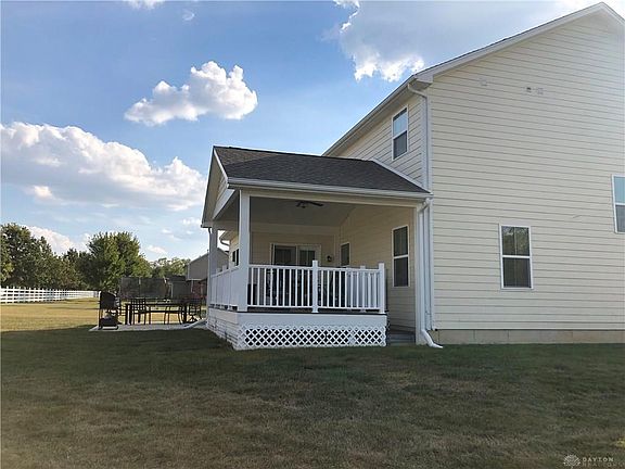 4th image of 104 Vanessa Ct