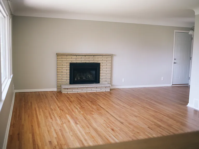 1300 Pierce Ter NE — Photo 5