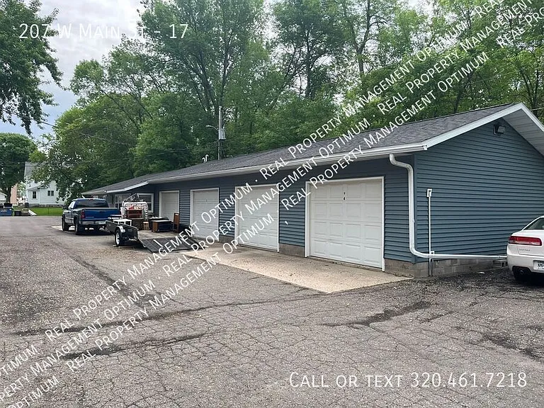 207 W Main St #17 — Photo 3