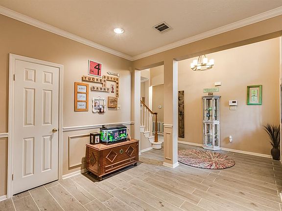 3rd image of 4514 Echo Falls Dr