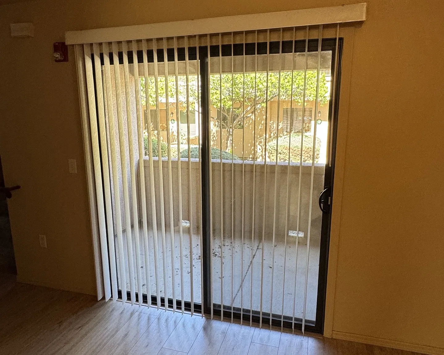 2 bed, 2.5 bath, 1412 sqft, $1,600 — Photo 4