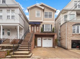 12 W 30th St FLOOR 2, Bayonne, NJ 07002