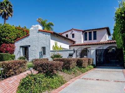 120 S Fuller Ave, Los Angeles, CA, 90036