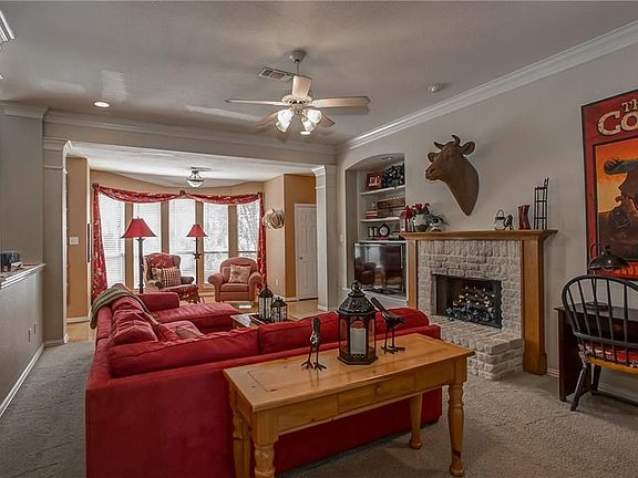 3rd image of 6806 Running Deer Ct