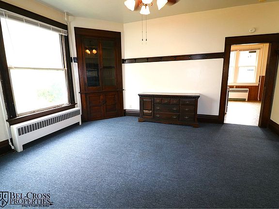 2nd image of 313 Kingwood St #A