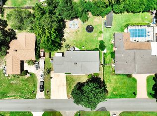 37 Maple Ave, Shalimar, FL 32579