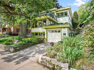 2910 Lakeland Ave, Madison, WI 53704
