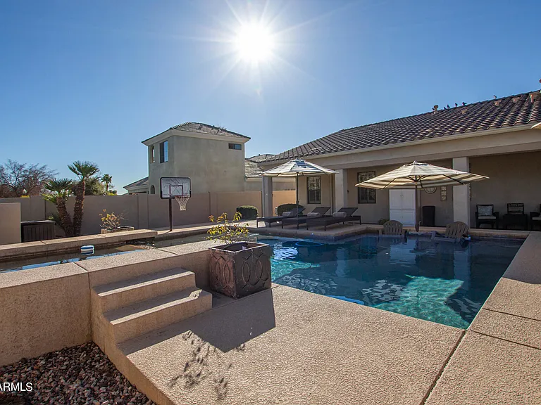 885 W Palo Brea Dr — Photo 55
