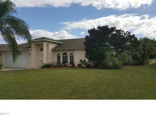 2372 45th Ave NE, Naples, FL 34120