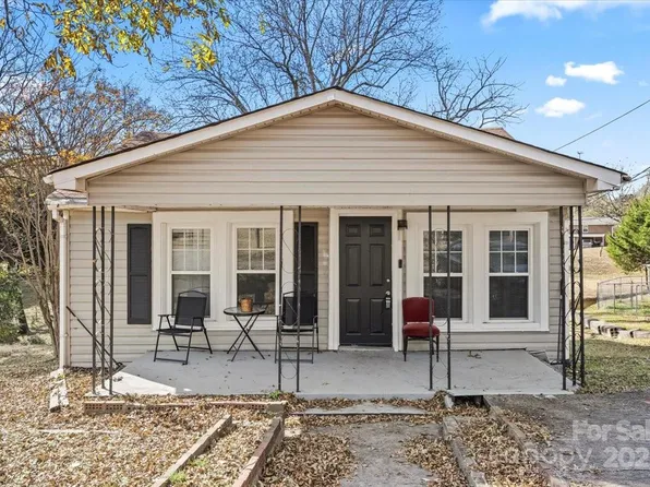 1849 Hilltop Cir, Gastonia, NC 28054