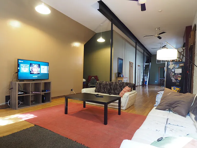 1706 W Ohio St #1 — Photo 9