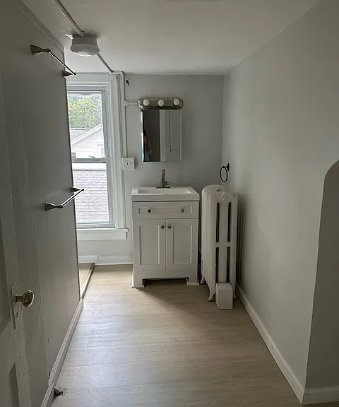 525 W Green St #4 — Photo 10