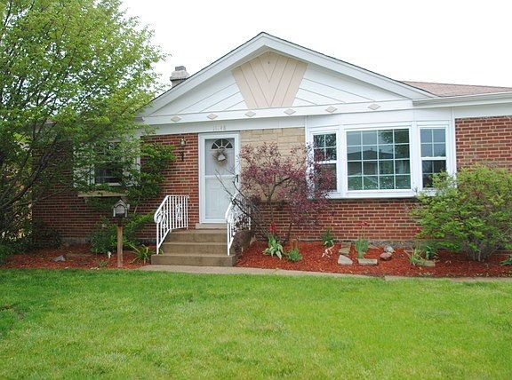 2nd image of 11148 Shaw St
