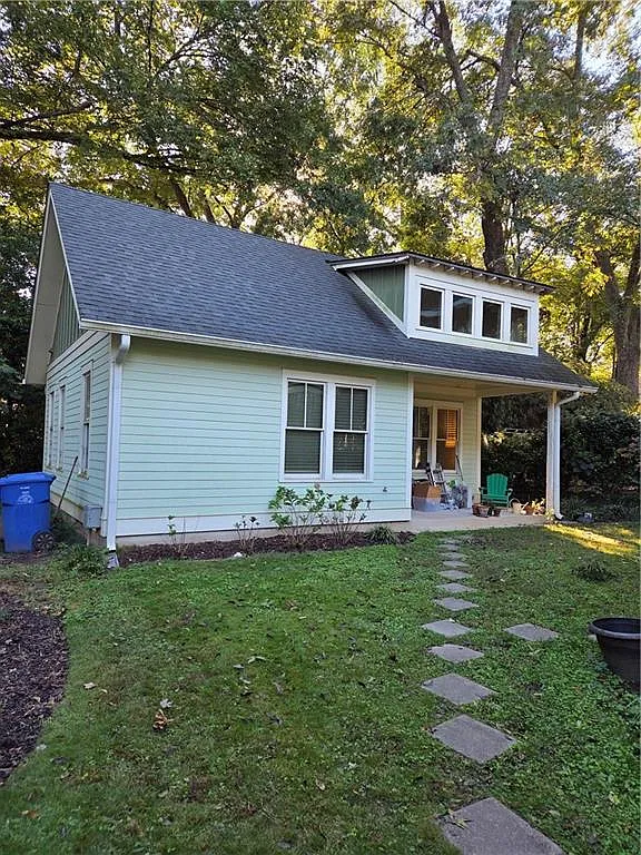 2 bed, 2.0 bath, 750 sqft, $2,800 — Photo 1