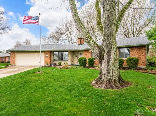4881 Marybrook Dr, Dayton, OH 45429
