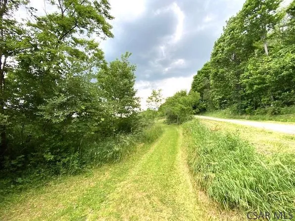 849 Birdman Rd, Hooversville, PA 15936