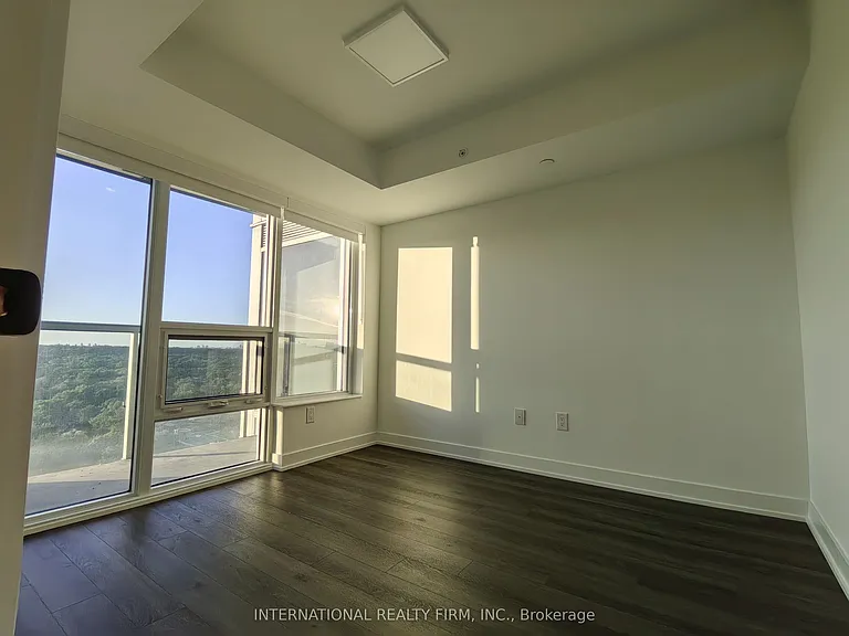 609 Sherbourne St #1906 — Photo 10