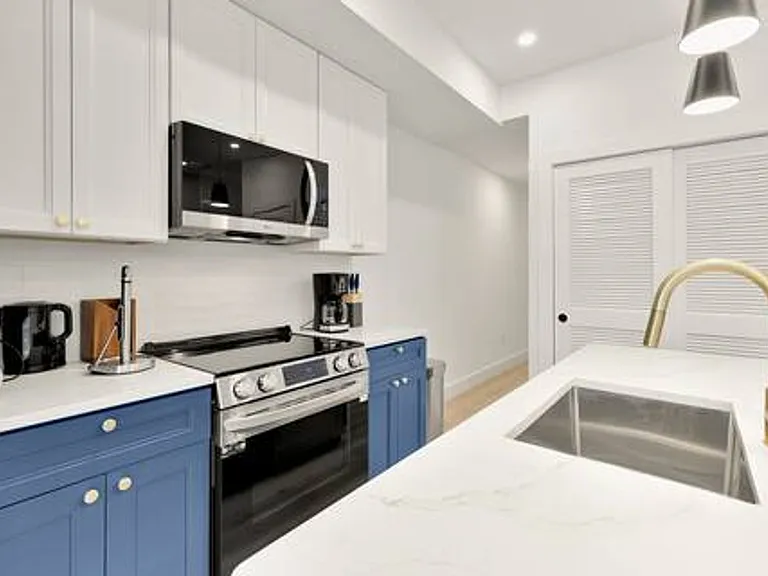 1630 K St NE #3 — Photo 7