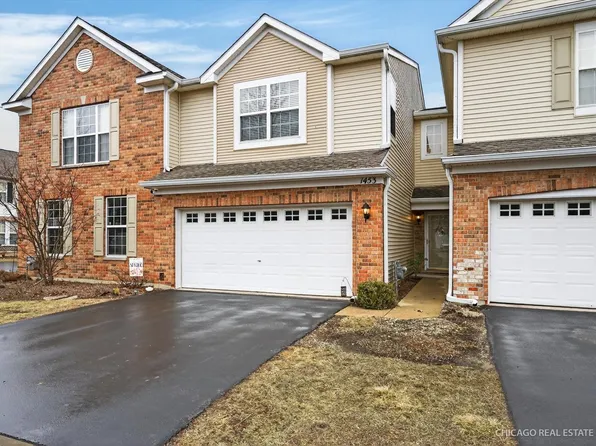 1453 Millbrook Dr, Algonquin, IL 60102