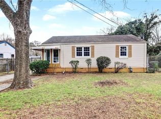 2630 Loghaven Dr NW, Atlanta, GA 30318