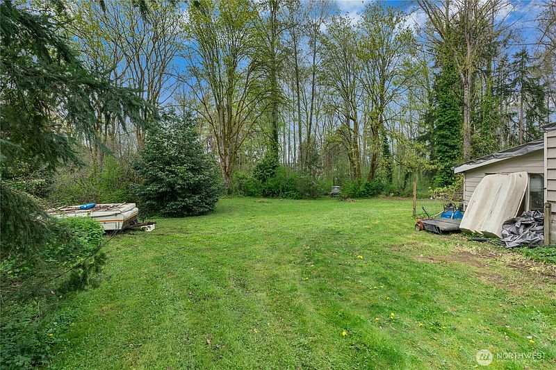 4th image of 18005 83rd Avenue NE