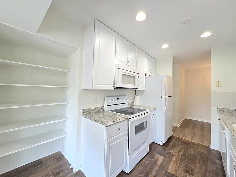 9569 Coggs Bill Dr #201 — Photo 13
