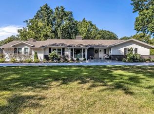 9440 Ensley Ln, Leawood, KS 66206