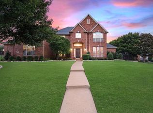 624 Honeysuckle Holw, Southlake, TX 76092
