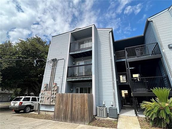 3rd image of 4833 Zenith St APT 16