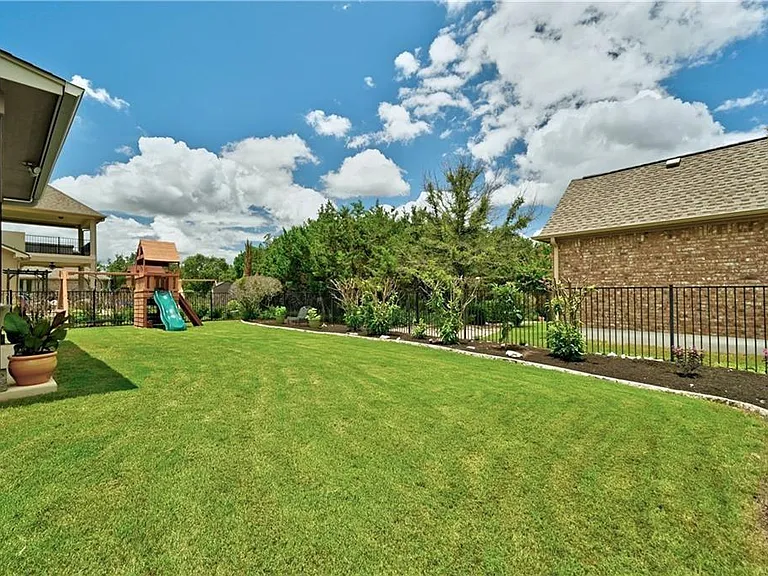 4804 Taurus Walk — Photo 19