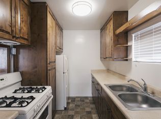 One Bedroom w/ Parking and Private Patio in Point Loma!, San Diego, CA 92106