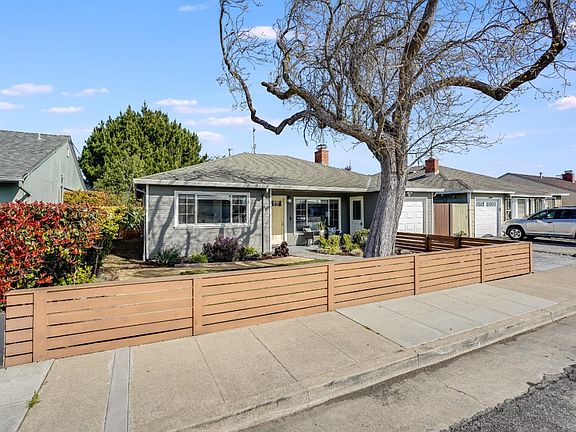 5th image of 1783 Cottage Grove Ave