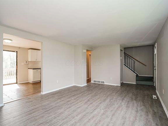 2nd image of 1565 Felix Dr