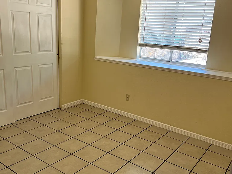 Gambel Quail Dr — Photo 14
