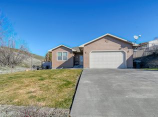 2175 NW Gilliam Ave, Pendleton, OR 97801