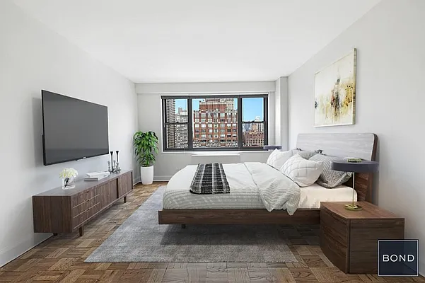 Rented by Bond New York | media 5