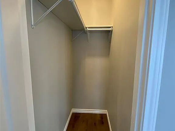 4th image of 1040 E Richmond Ave
