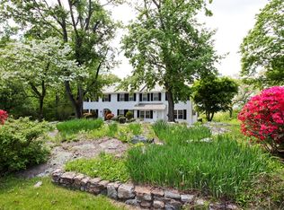 100 Lodge Rd, Briarcliff Manor, NY 10510