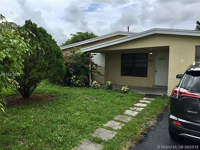 1st image of 901 NW 35th Ave