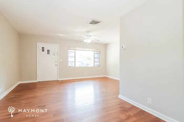 1314 Friend Ave — Photo 4