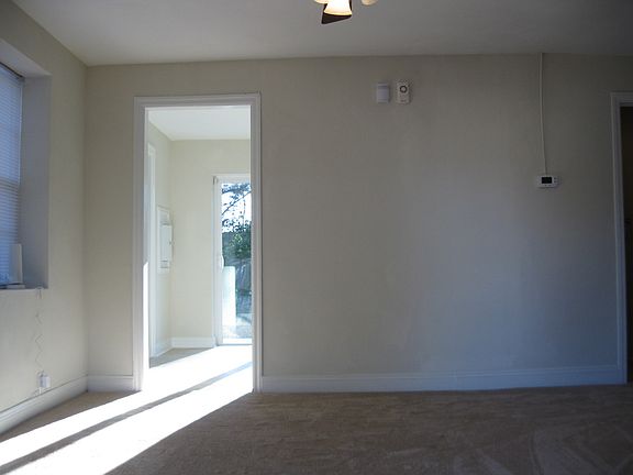 2nd image of 4817 Vick St