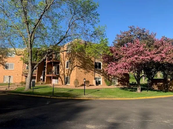 9143 Highway 55 APT 301, Minneapolis, MN 55427