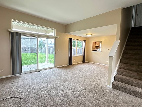 3rd image of 2159 Henning Pl