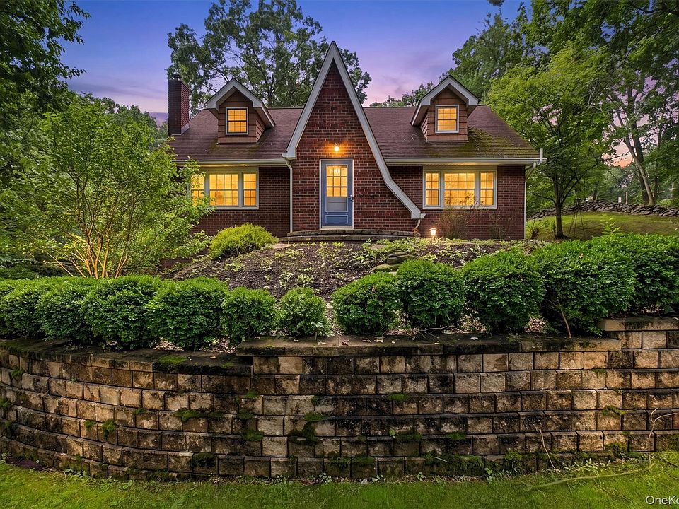 1st image of 61 Bowe Lane