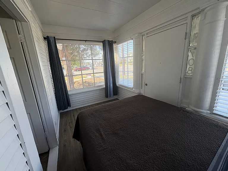 708 J Ave #708 — Photo 11