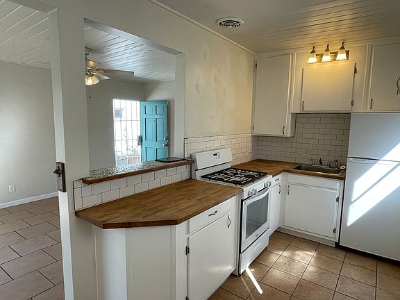 4th image of 4729 Cape May Ave