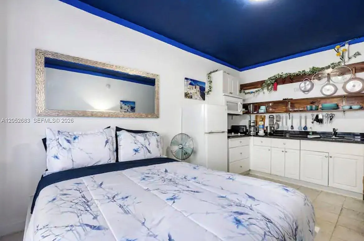 The Mantell Condo — Photo 2