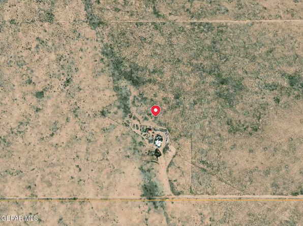 250 Ayn Rand Ave, Salt Flat, TX 79847