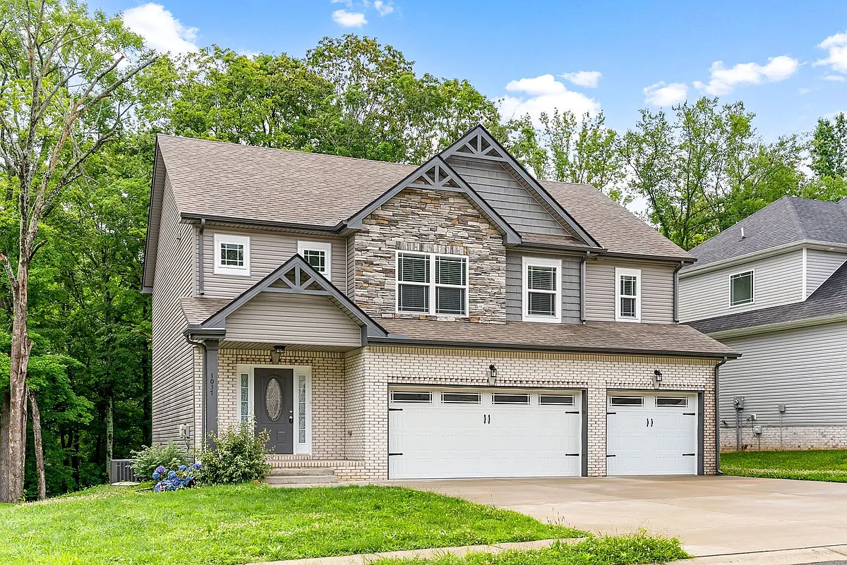 Building Photo - 1037 Brightwood Ct